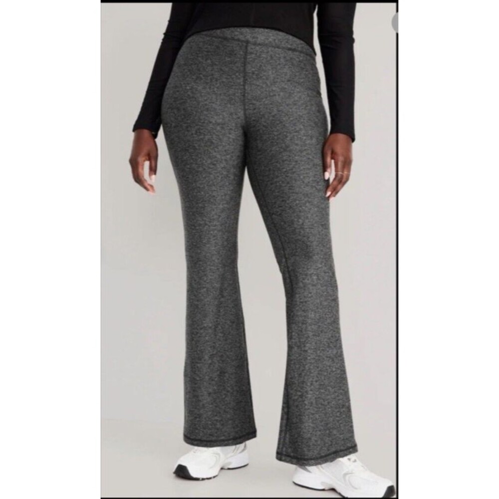 Old Navy Women's High-Waisted CloudComfy Flare Leggings Gray Size XXL Athleisure